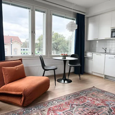Spacious Railway Station Apartment Oulu Exterior photo