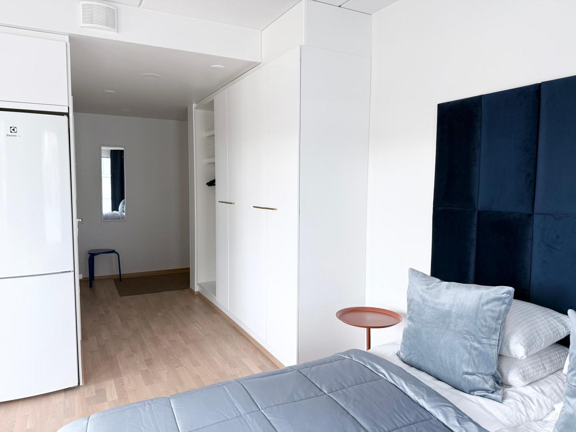 Apartment Spacious Railway Station